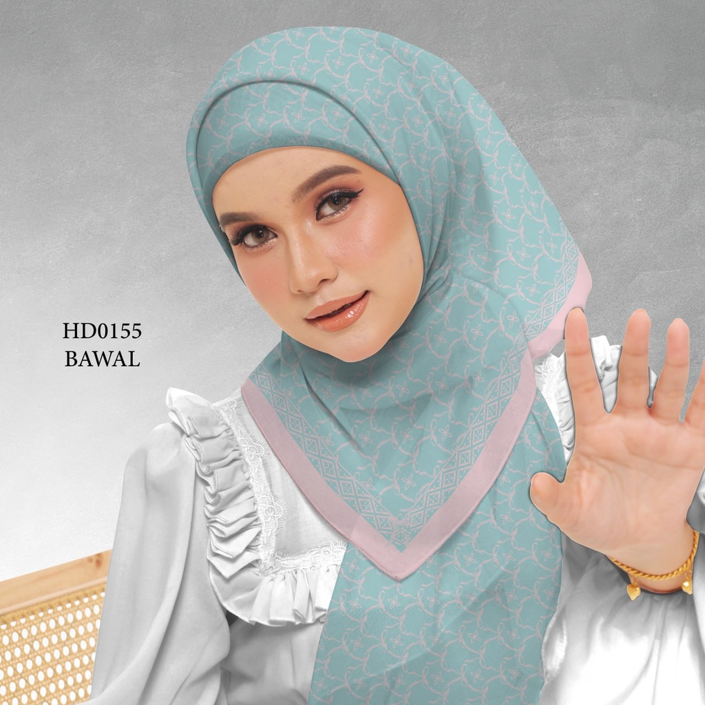 Tudung Bawal (Square Hijab) in HD0155