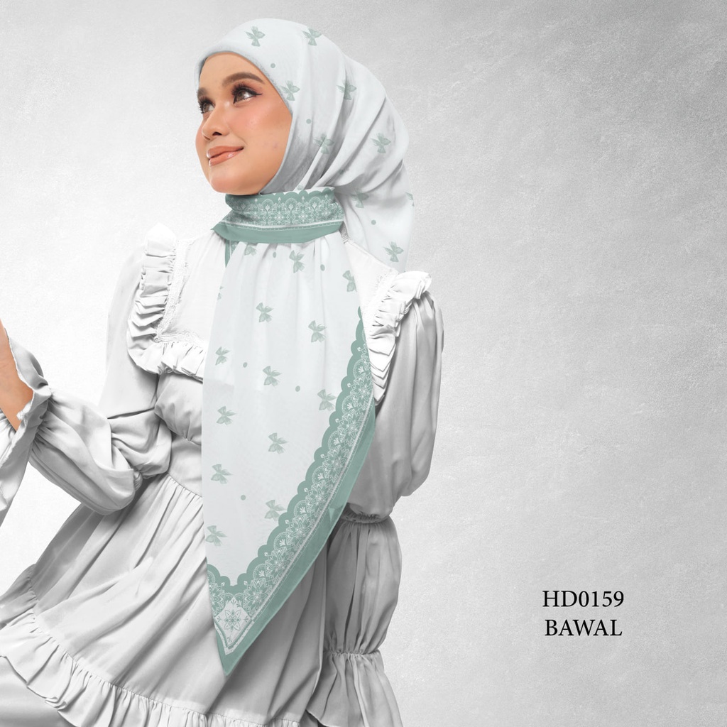 Tudung Bawal (Square Hijab) in HD0159