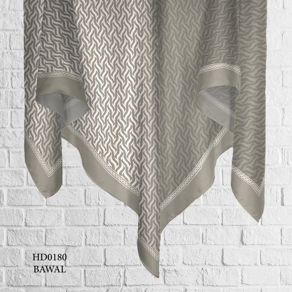 Tudung Bawal (Square Hijab) in HD0180